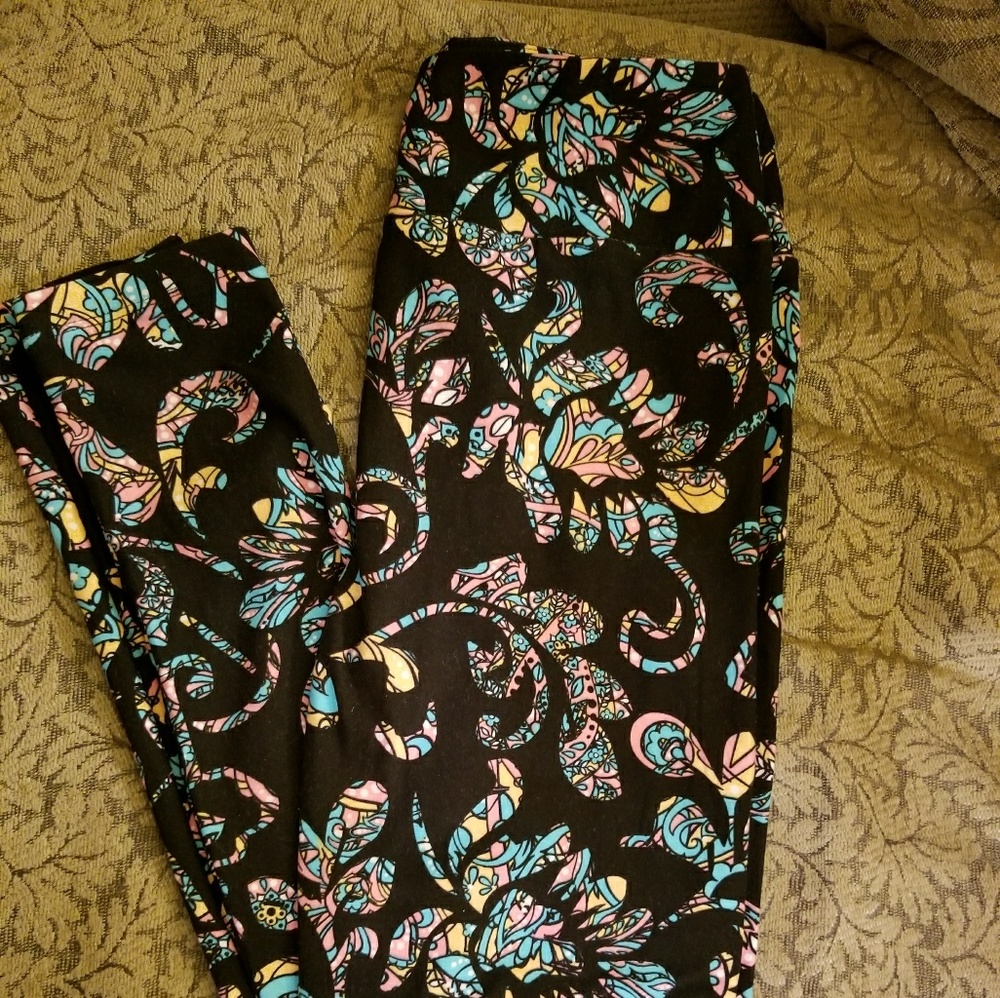LulaRoe OS Leggings 🦄🦄